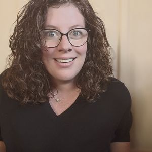 Meet your Posher, Emmy